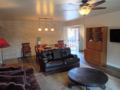 John Wayne King Bed Guest Room and Suite near Pool (Copy)