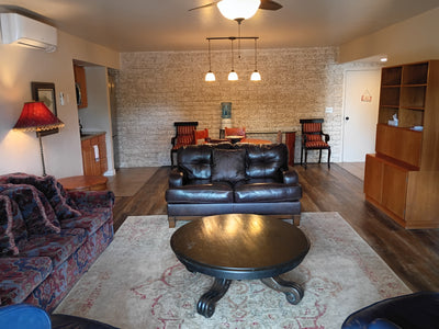 John Wayne King Bed Guest Room and Suite near Pool (Copy)