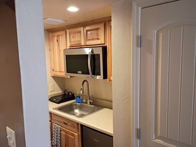 One King Bed with Kitchenette